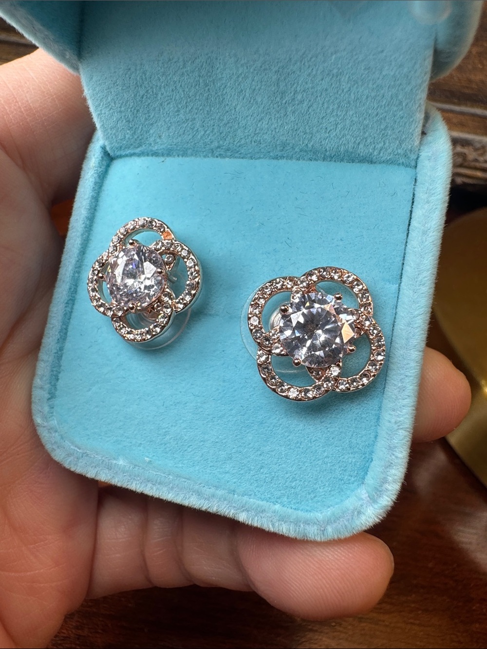 3263- Rose Gold Swarovski Crystal Element‎ post earrings,velvet box included